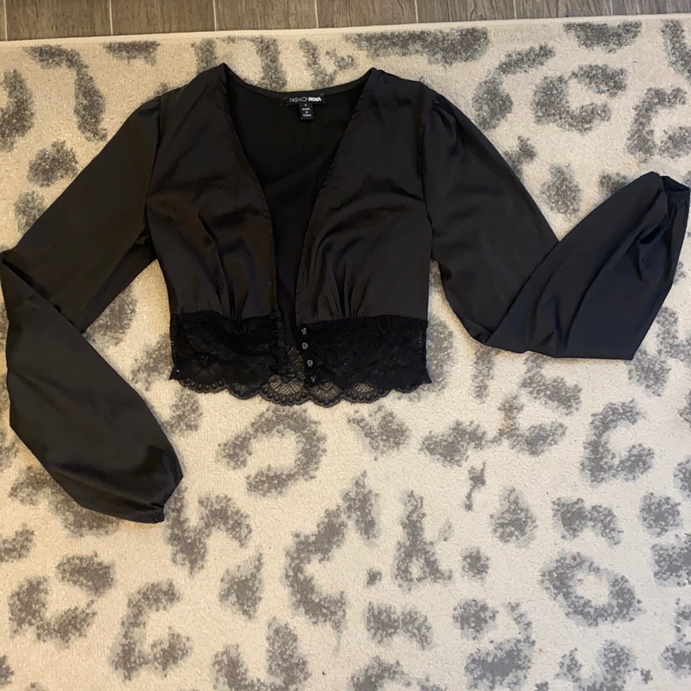 Fashionnova black satin crop top